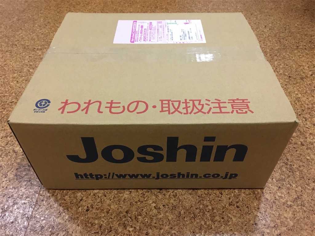 ASUS VivoBook E200HA-8350 箱 ASUS VivoBook E200HA-8350 箱