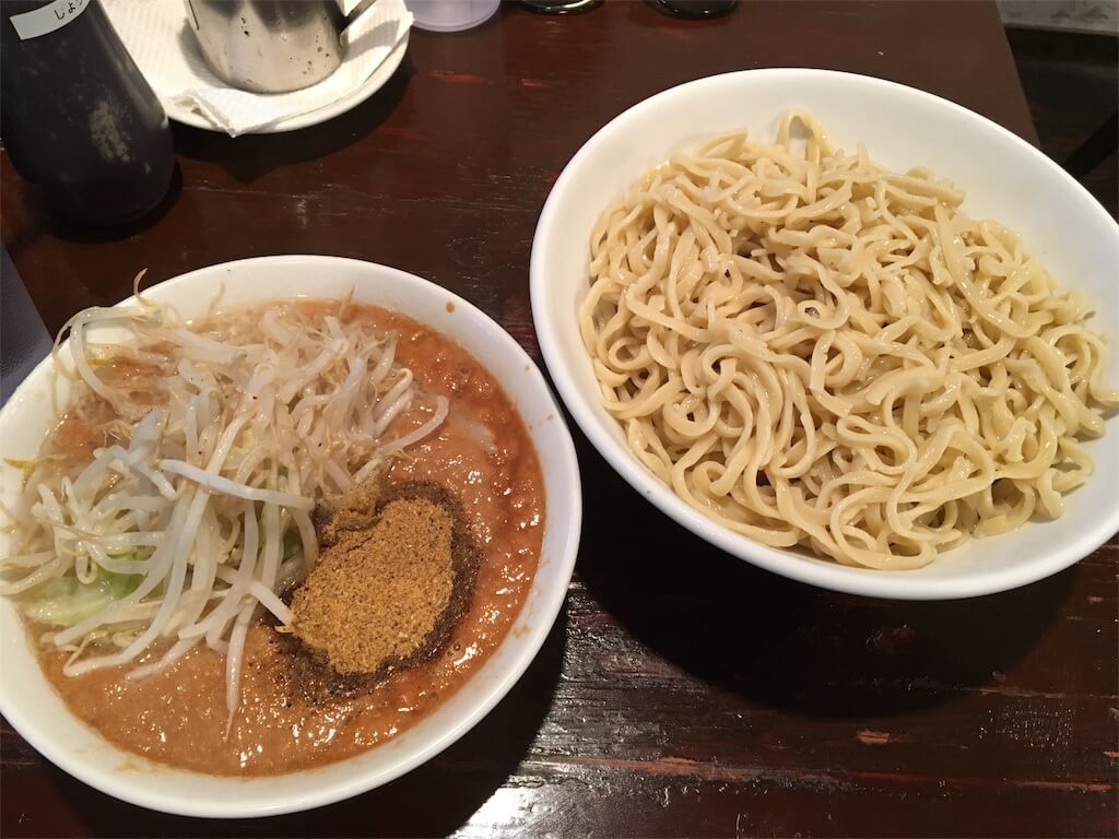 渋谷　ラーメン　凛