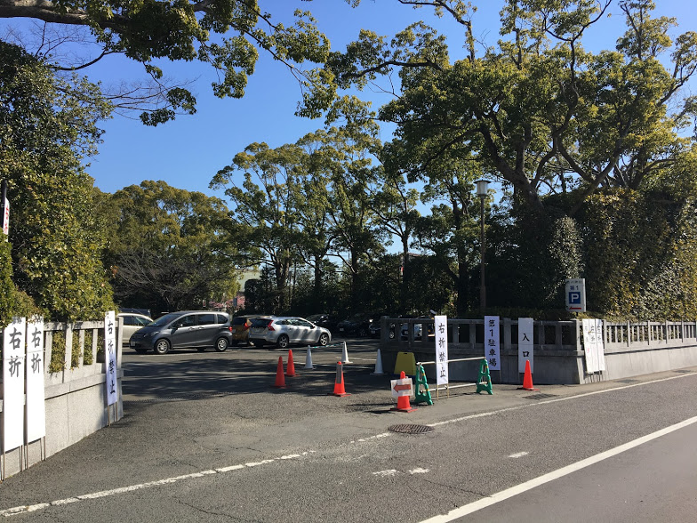 車 お祓い 神社 寒川