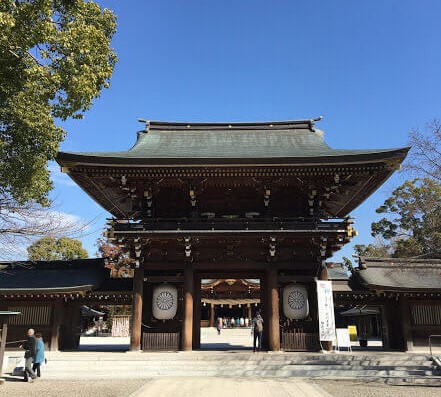 神奈川　寒川神社　八方除け　厄払い